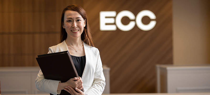 English Teacher Japan Package and Benefits